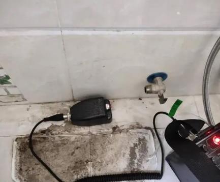 桦川屋顶漏水维修公司分享下卫生间漏水的危害及解决方法